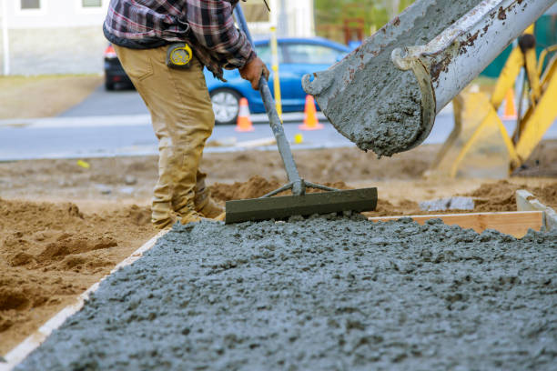 Best Concrete Sidewalk Installation in Unionville, MO